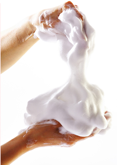 ケーキ石鹸のホイップ泡